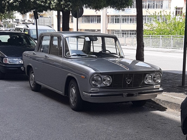 www.targhenere.net/gallery2/wp-content/uploads/2021/04/lancia_fulvia_ii_2.jpg