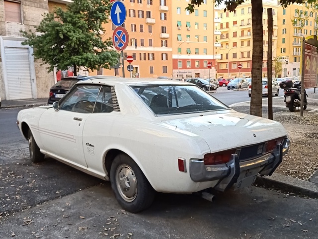 www.targhenere.net/gallery2/wp-content/uploads/2021/05/celica1_giorgetto_tn33302.jpg