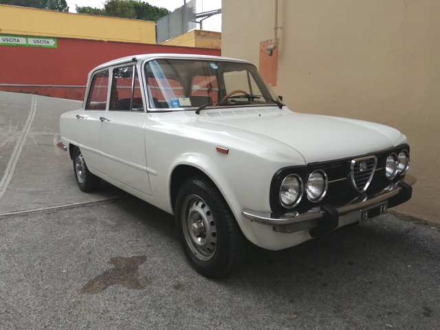 www.targhenere.net/gallery2/wp-content/uploads/2021/06/alfa_romeo_giulia_nuova_super_1300_1_-_copia.jpg