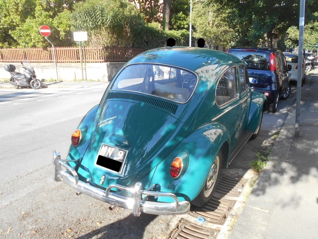 www.targhenere.net/gallery2/wp-content/uploads/2021/06/vw_maggiolino_gen19_agg_mag21_retro_blowup_tn50995.jpg