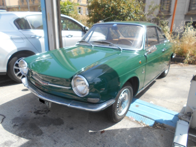 www.targhenere.net/gallery2/wp-content/uploads/2021/07/simca_1000_coup_giu21.jpg