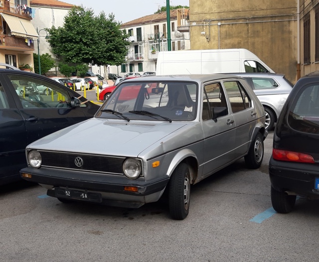 www.targhenere.net/gallery2/wp-content/uploads/2021/07/volkswagen_golf_gl_2.jpg
