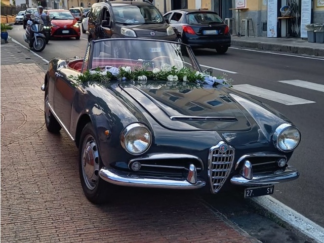 www.targhenere.net/gallery2/wp-content/uploads/2021/08/alfa_romeo_giulia_spider_2.jpg