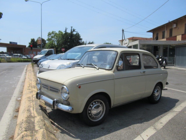 www.targhenere.net/gallery2/wp-content/uploads/2021/08/fiat850_ataant_tn50967.jpg
