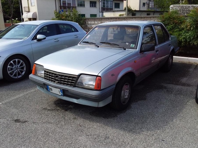 www.targhenere.net/gallery2/wp-content/uploads/2021/08/opel_ascona_gl_16_1985_2000_2.jpg