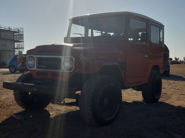 www.targhenere.net/gallery2/wp-content/uploads/2021/08/toyota_land_cruiser_bj42_diesel_2_argiuliasuper_tn10905.jpg