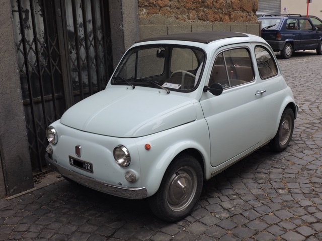 www.targhenere.net/gallery2/wp-content/uploads/2021/09/fiat_500_f_ago21_tr_front_blowup_tn58322.jpg