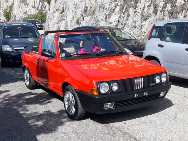 www.targhenere.net/gallery2/wp-content/uploads/2021/10/fiat_ritmo_cabriolet_85_s_2.jpg