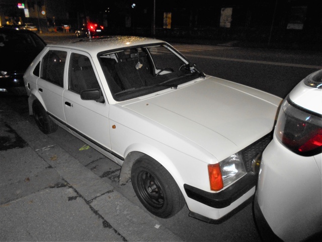 www.targhenere.net/gallery2/wp-content/uploads/2021/10/opel_kadett_d_set21_front_blowup_tn21652.jpg
