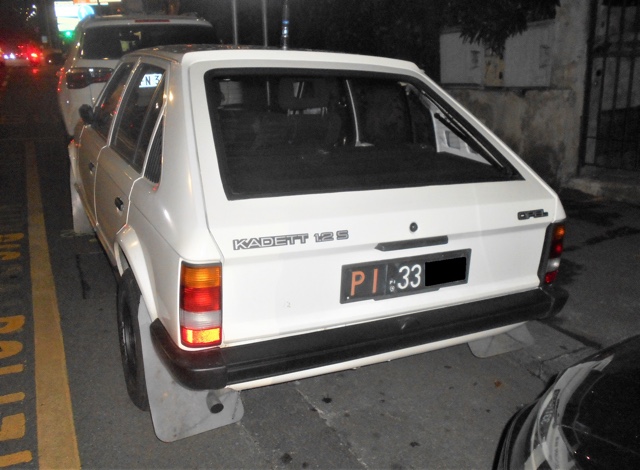 www.targhenere.net/gallery2/wp-content/uploads/2021/10/opel_kadett_d_set21_retro_blowup_tn21652.jpg
