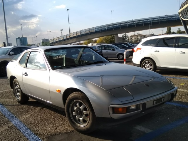www.targhenere.net/gallery2/wp-content/uploads/2021/10/porsche924antmarkino.jpg