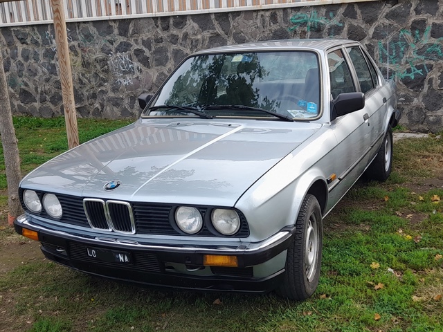www.targhenere.net/gallery2/wp-content/uploads/2021/11/bmw_e30_4p_318i_tonymura_tn62970.jpg