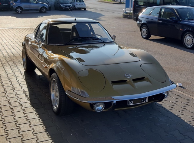 www.targhenere.net/gallery2/wp-content/uploads/2021/12/opel_gt_1900_2.jpg