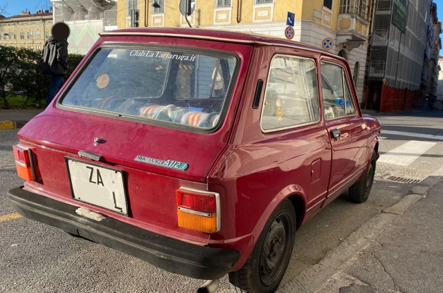 www.targhenere.net/gallery2/wp-content/uploads/2022/02/autobianchi_a112_e_enricovale_tn41547.jpg