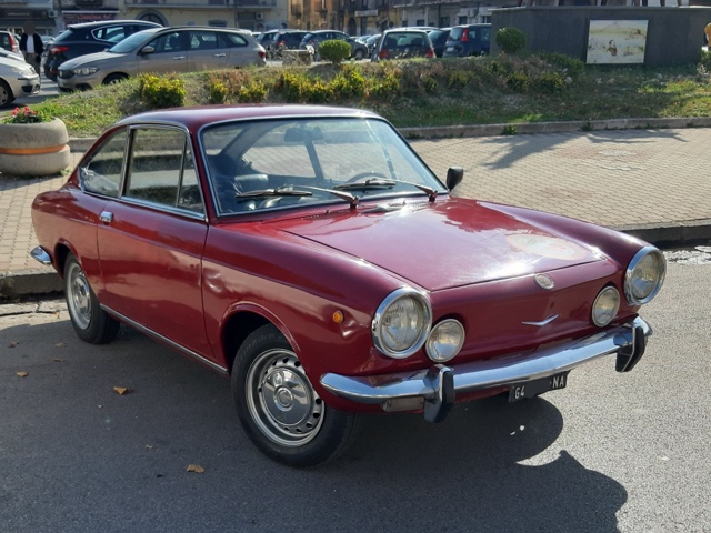 www.targhenere.net/gallery2/wp-content/uploads/2022/02/fiat_850_sport_coup_2.jpg