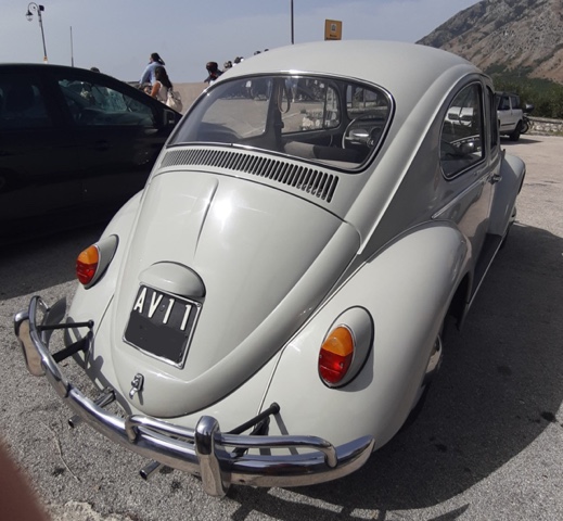 www.targhenere.net/gallery2/wp-content/uploads/2022/02/volkswagen_maggiolino_1_1.jpg