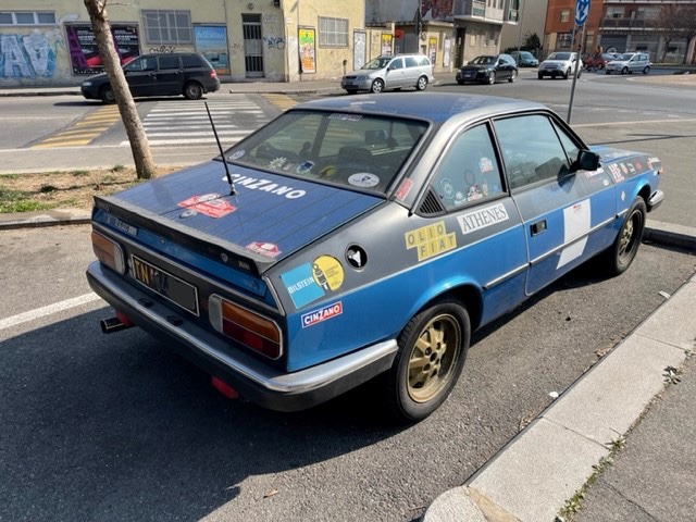 www.targhenere.net/gallery2/wp-content/uploads/2022/03/lancia_beta_coup_tn34_laterale_dx_lupo1980_tn3398.jpg