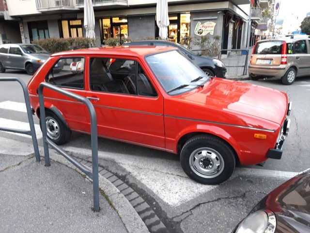 www.targhenere.net/gallery2/wp-content/uploads/2022/03/vw_golf_l_anno_1975_targa_fi_79_2.jpg