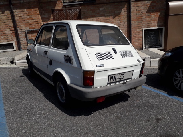 www.targhenere.net/gallery2/wp-content/uploads/2022/04/fiat126_neim_tn57934_01.jpg