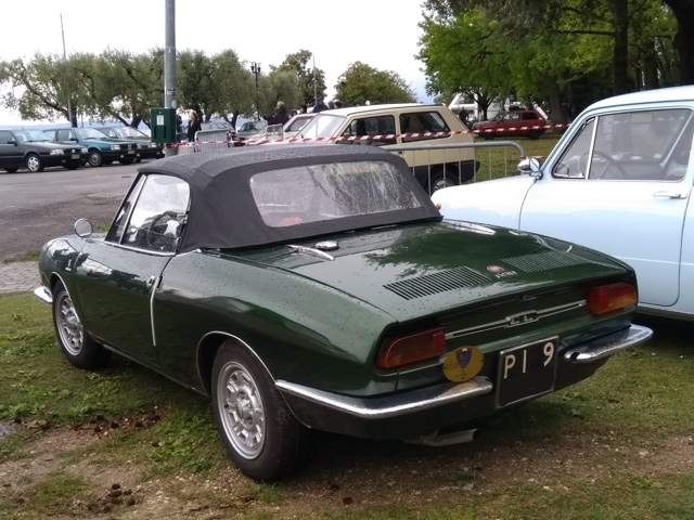 www.targhenere.net/gallery2/wp-content/uploads/2022/04/fiat850spider_markino_tn62072_02.jpg