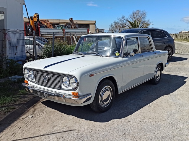 www.targhenere.net/gallery2/wp-content/uploads/2022/04/lancia_fulvia_prima_serie_1963_2.jpg