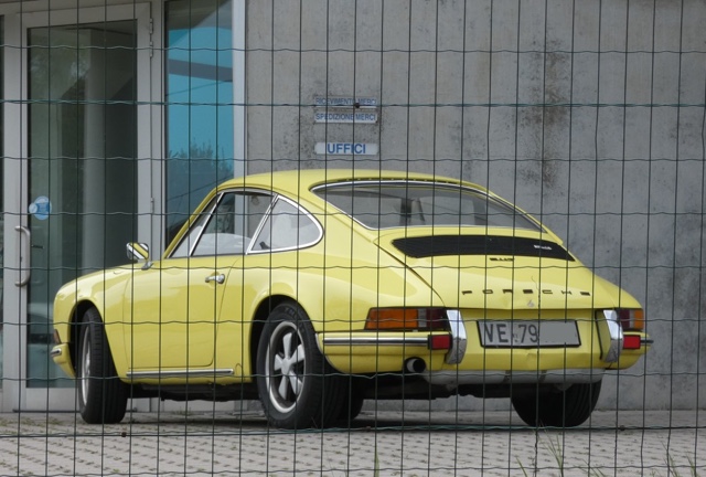 www.targhenere.net/gallery2/wp-content/uploads/2022/04/porsche911_gabford_tn27975.jpg