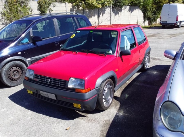 www.targhenere.net/gallery2/wp-content/uploads/2022/04/renault_super_5_gt_turbo_1987_2.jpg