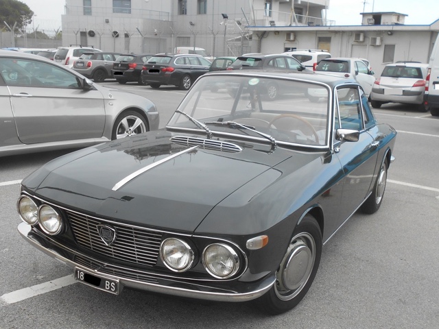 www.targhenere.net/gallery2/wp-content/uploads/2022/05/lancia_fulvia_coup_mag22_front.jpg