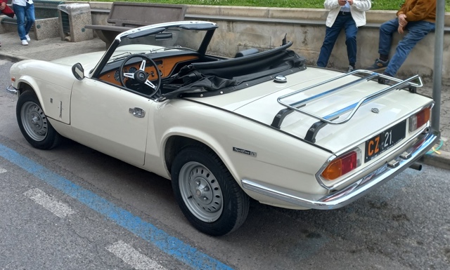 www.targhenere.net/gallery2/wp-content/uploads/2022/06/triumph_spitfire_1.jpg