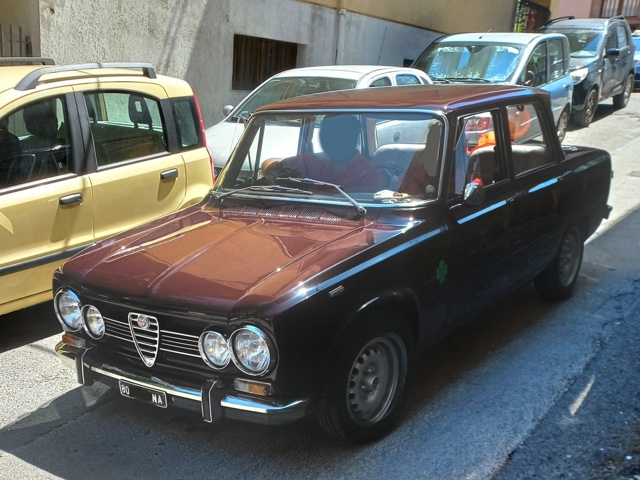 www.targhenere.net/gallery2/wp-content/uploads/2022/07/alfa_romeo_giulia_super_1300_2.jpg