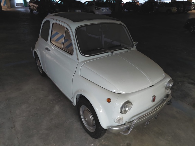 www.targhenere.net/gallery2/wp-content/uploads/2022/07/fiat500bueant-2.jpg