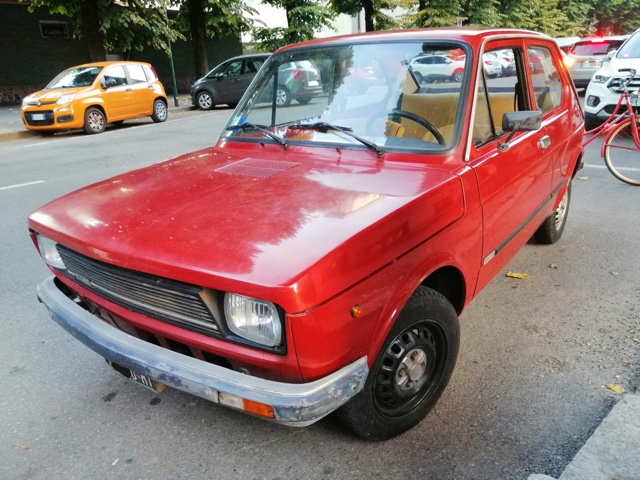 www.targhenere.net/gallery2/wp-content/uploads/2022/09/fiat127s4ant.jpg