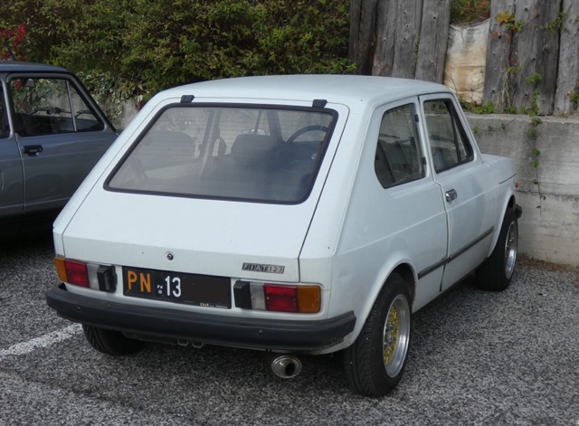 www.targhenere.net/gallery2/wp-content/uploads/2022/10/fiat127_gabford_tn728.jpg