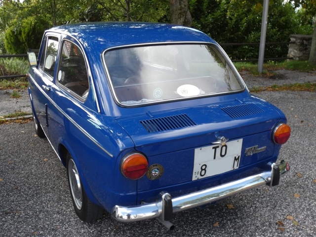 www.targhenere.net/gallery2/wp-content/uploads/2022/10/fiat850_gabford_tn34237.jpg