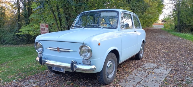 www.targhenere.net/gallery2/wp-content/uploads/2022/11/fiat850_neim_tn19649_02.jpg