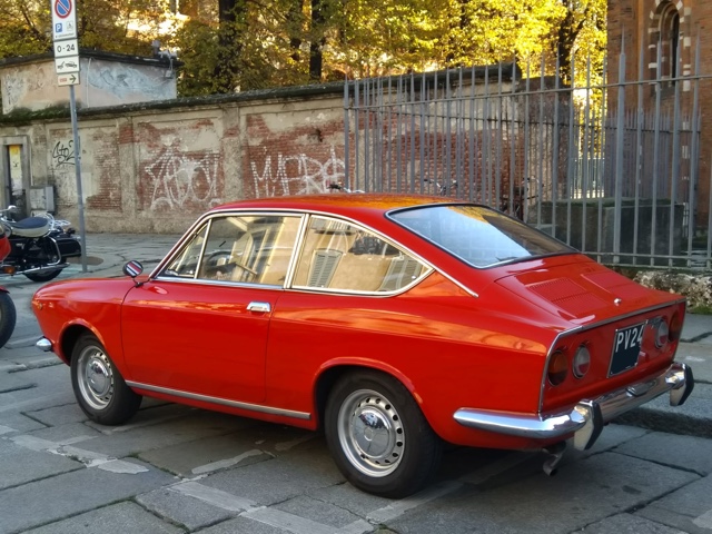 www.targhenere.net/gallery2/wp-content/uploads/2022/11/fiat850coupe_markino_tn54915.jpg