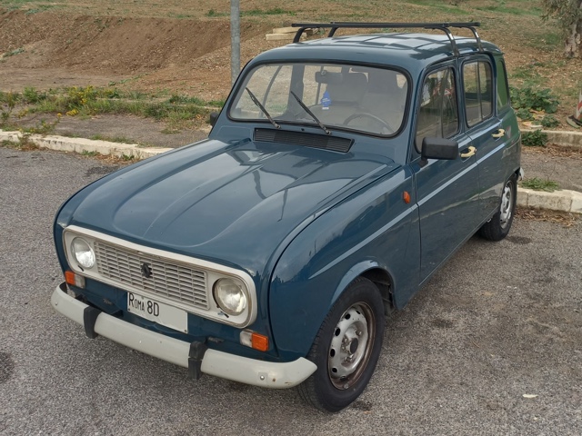 www.targhenere.net/gallery2/wp-content/uploads/2022/12/renault_4_tl_2.jpg