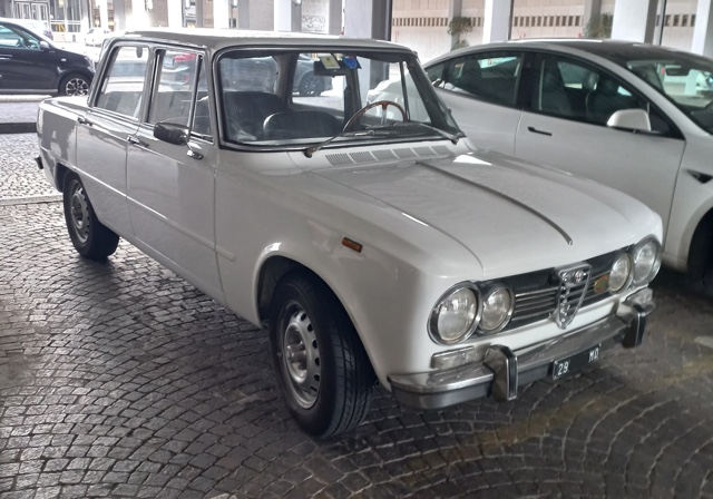 www.targhenere.net/gallery2/wp-content/uploads/2023/01/alfa_romeo_giulia_super_1300_2_argiuliasuper_tn66930.jpg