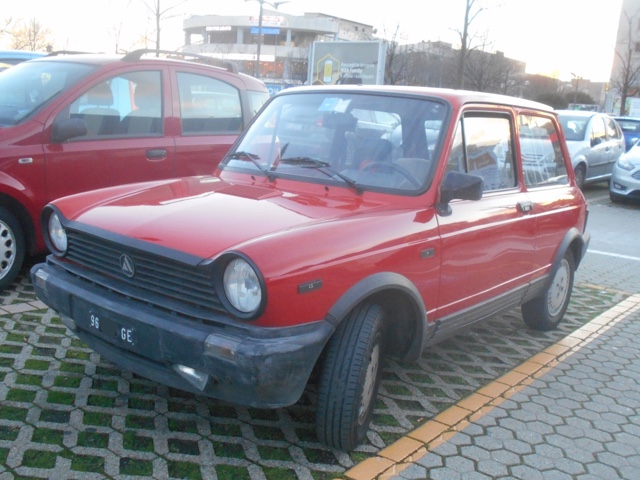 www.targhenere.net/gallery2/wp-content/uploads/2023/01/autobianchi_a112_lx_gen23_front.jpg