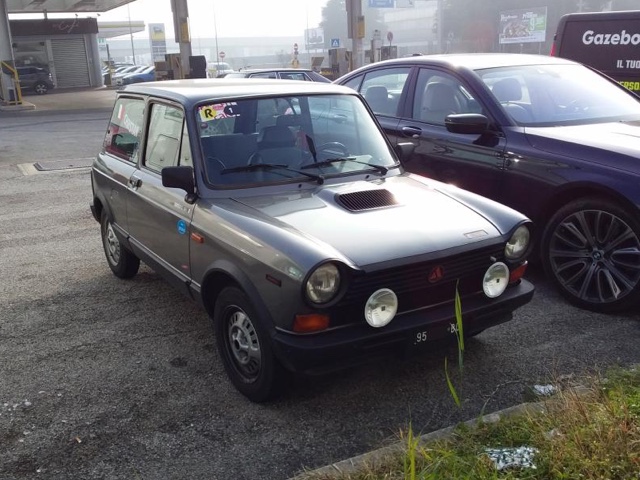 www.targhenere.net/gallery2/wp-content/uploads/2023/02/autobianchi_a112_abarth_70hp_1982_2.jpg