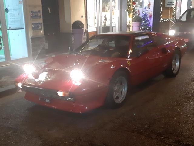 www.targhenere.net/gallery2/wp-content/uploads/2023/02/ferrari_308_gts_3.jpg