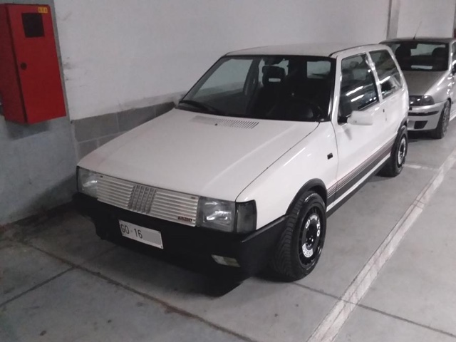 www.targhenere.net/gallery2/wp-content/uploads/2023/02/fiat_uno_turbo_ie_1986_2.jpg