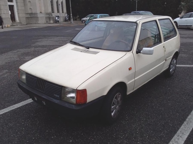 www.targhenere.net/gallery2/wp-content/uploads/2023/03/fiat_uno_45_1983_2_deltago_tn5627.jpg