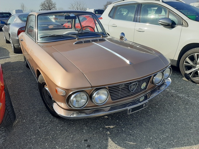 www.targhenere.net/gallery2/wp-content/uploads/2023/03/lancia_fulvia_fronte_oinotna.jpg