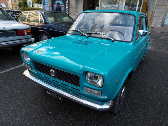 www.targhenere.net/gallery2/wp-content/uploads/2023/04/fiat127_bue_tn43378_01.jpg