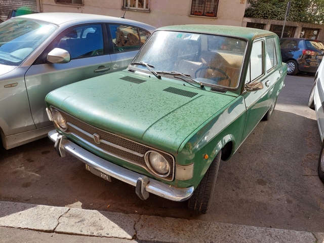 www.targhenere.net/gallery2/wp-content/uploads/2023/04/fiat128_bue_tn64333_02.jpg