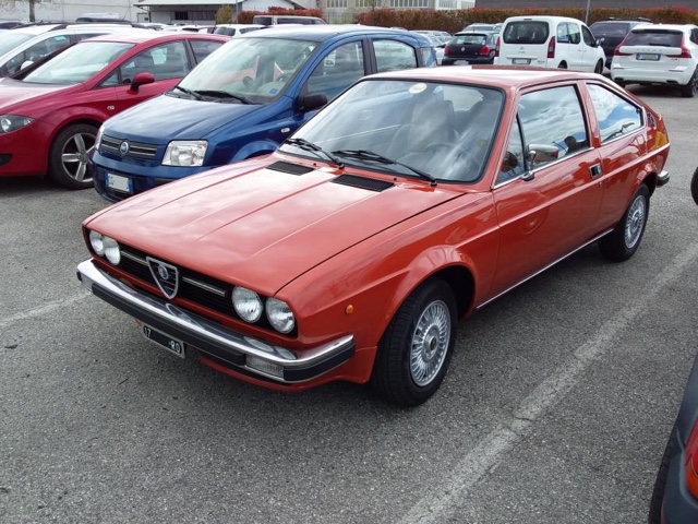 www.targhenere.net/gallery2/wp-content/uploads/2023/05/alfa_romeo_alfasud_sprint_13_1981_2.jpg