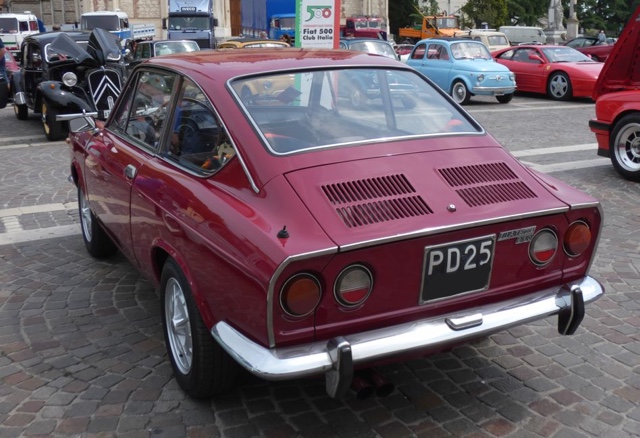 www.targhenere.net/gallery2/wp-content/uploads/2023/05/fiat850coupe_gabford_tn56005.jpg