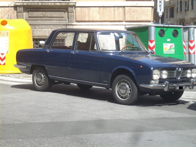 www.targhenere.net/gallery2/wp-content/uploads/2023/06/alfa_romeo_1750_apr_11_front_blowup_tn31215.jpg