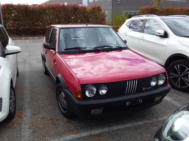 www.targhenere.net/gallery2/wp-content/uploads/2023/06/fiat_ritmo_105_tc_1983_2.jpg